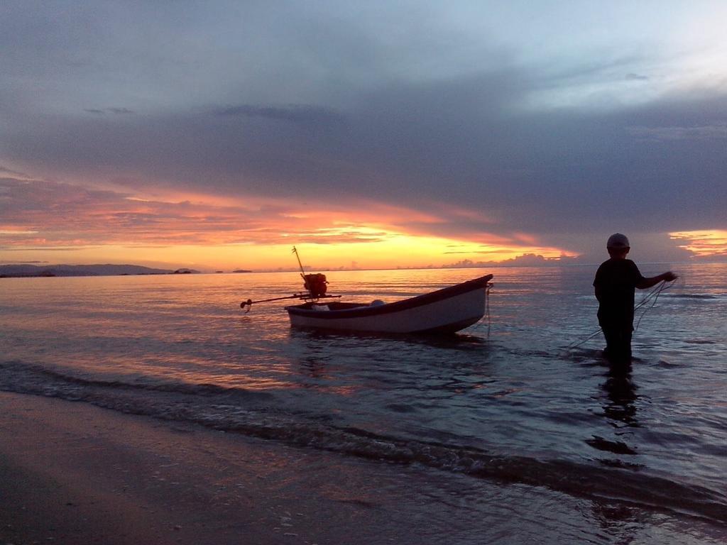 Happy Resort Khanom Εξωτερικό φωτογραφία
