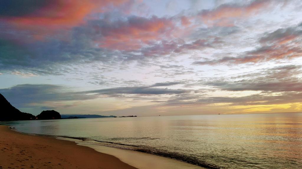 Happy Resort Khanom Εξωτερικό φωτογραφία